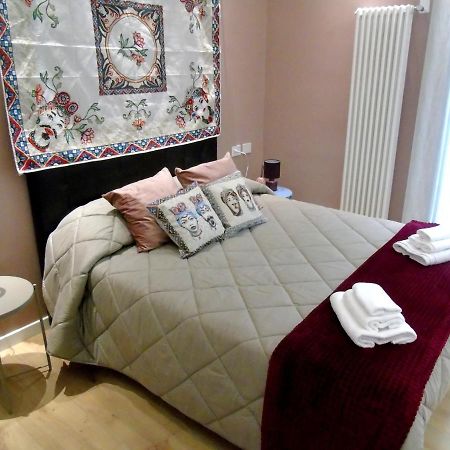 Massimo Luxury Rooms Palermo Esterno foto